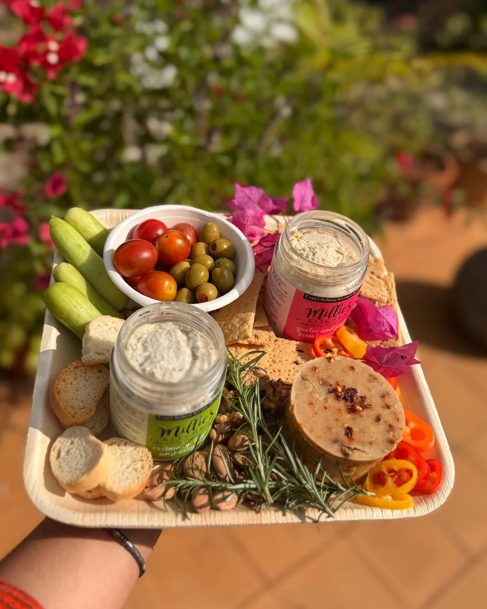 Millie's Vegan Cheese Standard Diwali Cheese Platter (Serves 5)