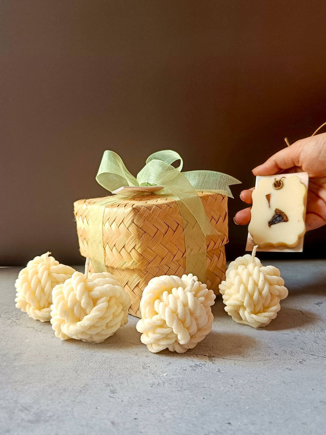 Rasa Home The Knot Collection Candle Gift Set