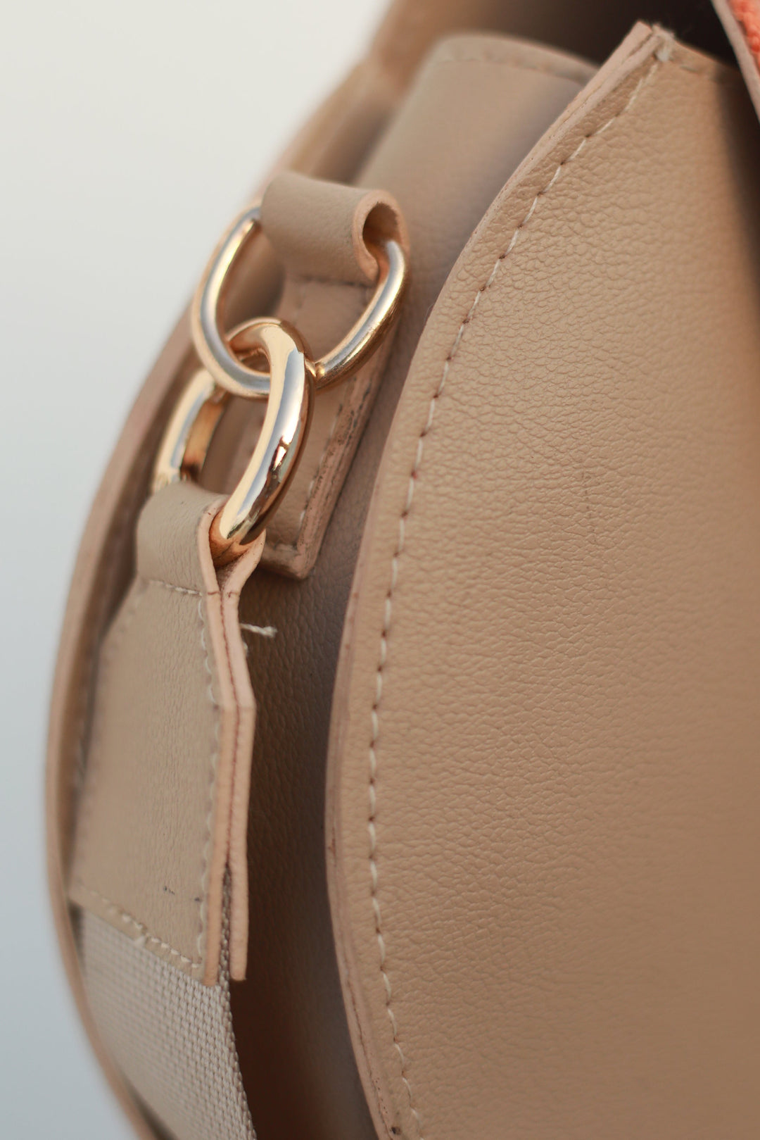 AXTRACT The Little Hoop - Beige