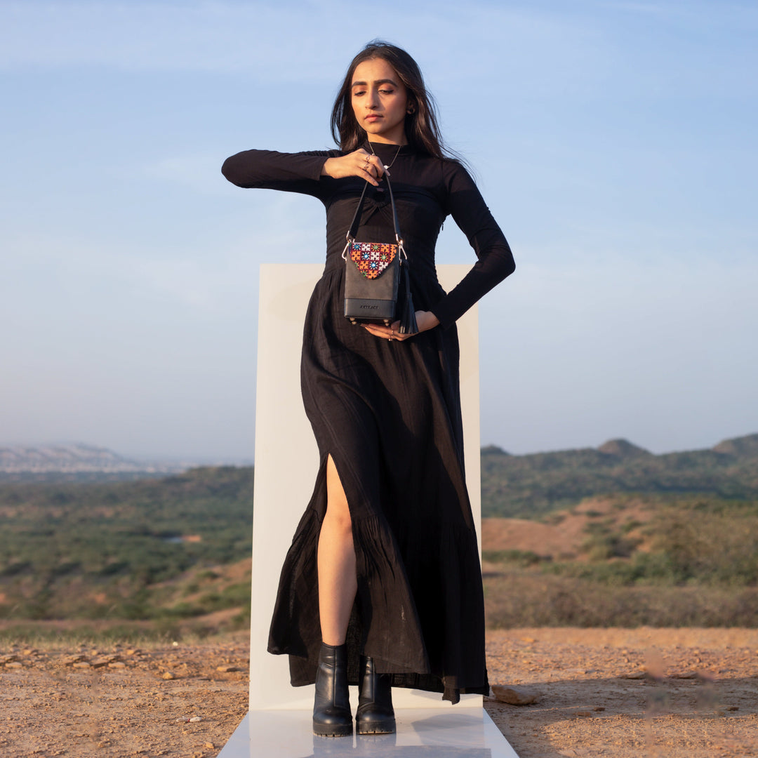 AXTRACT The Little Box - OLIVE