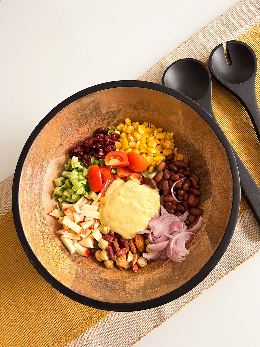 Muun Home Dual Tone Salad Bowl