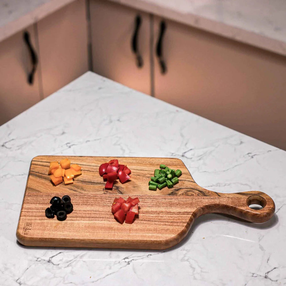 Ireka Homes Minlet Acacia Wood Chopping Board - Handmade, Sustainable, Cut-Resistant - Perfect for Vegetables, Meat, Cheese & Serving