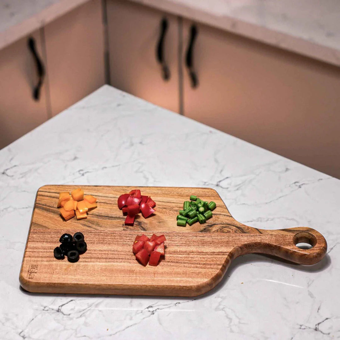 Ireka Homes Minlet Acacia Wood Chopping Board - Handmade, Sustainable, Cut-Resistant - Perfect for Vegetables, Meat, Cheese & Serving