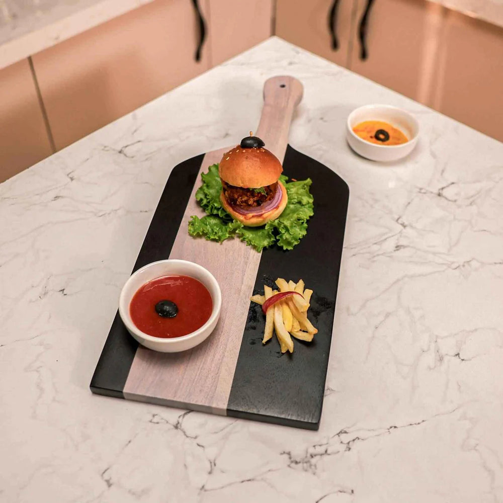 Ireka Homes Chow Acacia Wood Chopping Board - Handmade, Sustainable, Cut-Resistant - Black Deco Finish & White Wash in the Middle - Perfect for Vegetables, Meat, Cheese & Serving