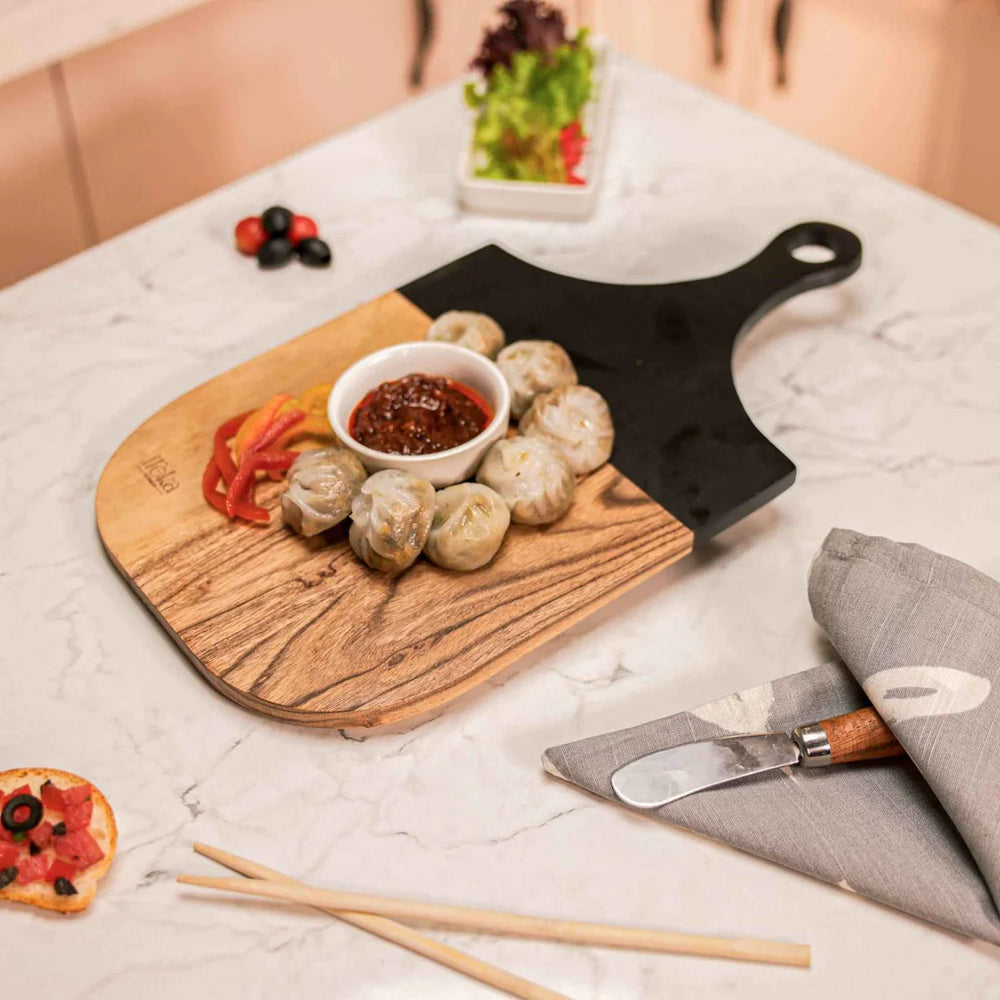 Ireka Homes SnipSnap Acacia Wood Chopping Board - Handmade, Sustainable, Cut-Resistant - Black Deco Finish Handle - Perfect for Vegetables, Meat, Cheese & Serving