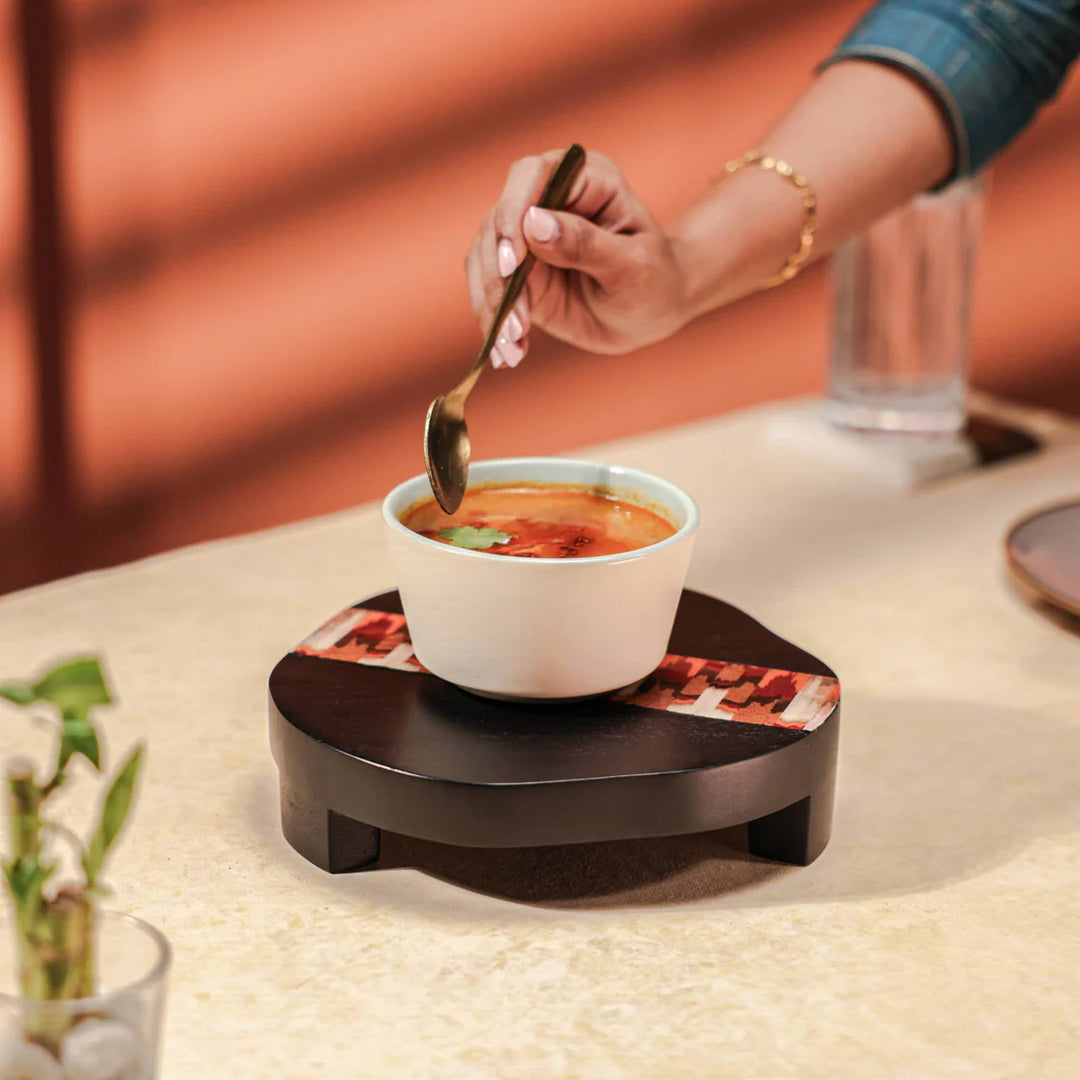 Ireka Home Mehndi Multipurpose Trivet | Acacia Wood Hot Pot Stand with Enamel-Coated Wooden Legs | Tabletop Trivet for Kitchen & Dining Decor