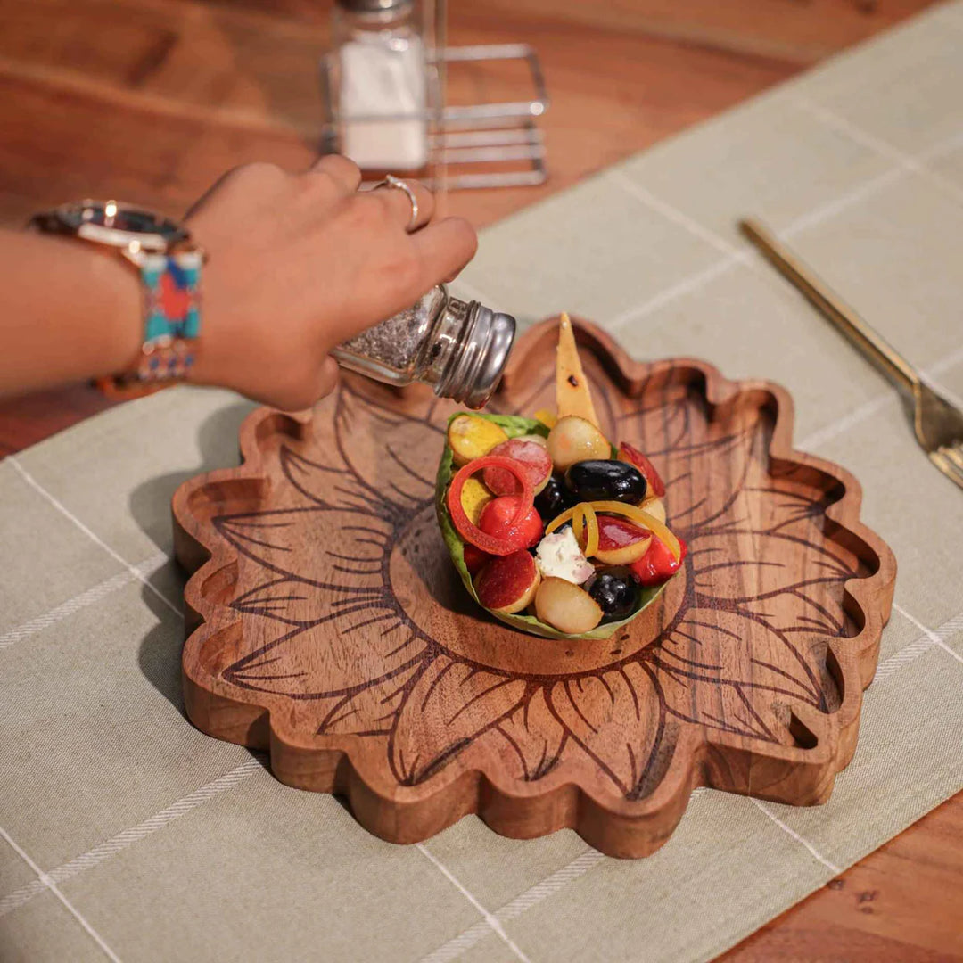 Ireka Homes Multi-Purpose Sunny Side Up Serving Platter - Premium Acacia Wood Platter - Decorative Kitchen Platter for Serving Food, Drinks, Coffee, and Cheese (10.5 inches)