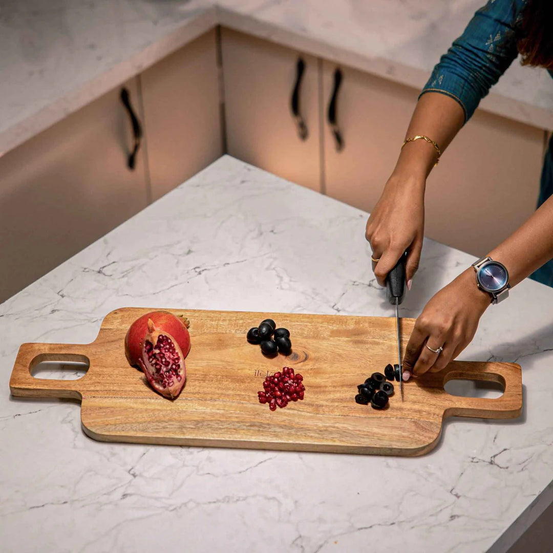 Ireka Homes Grovez Acacia Wood Chopping Board - Handmade, Sustainable, Cut-Resistant - Double handle - Perfect for Vegetables, Meat, Cheese & Serving