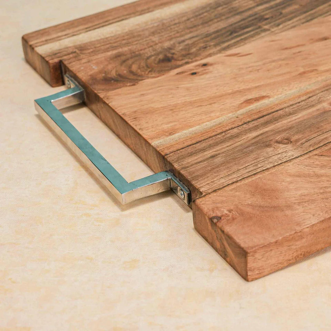 Ireka Homes CrispEdge Acacia Wood Chopping Board - Handmade, Sustainable, Cut-Resistant - Metal Handle - Perfect for Vegetables, Meat, Cheese & Serving