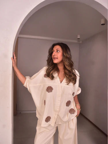 WhySoBlue Isla Shirt - Beige Applique