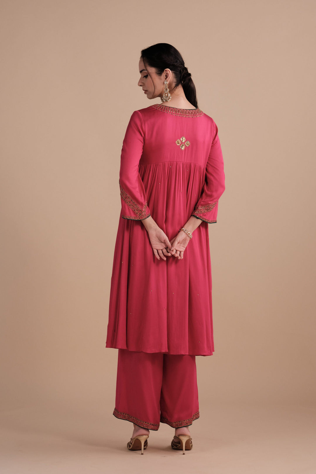 Noor Set in Rani Pink