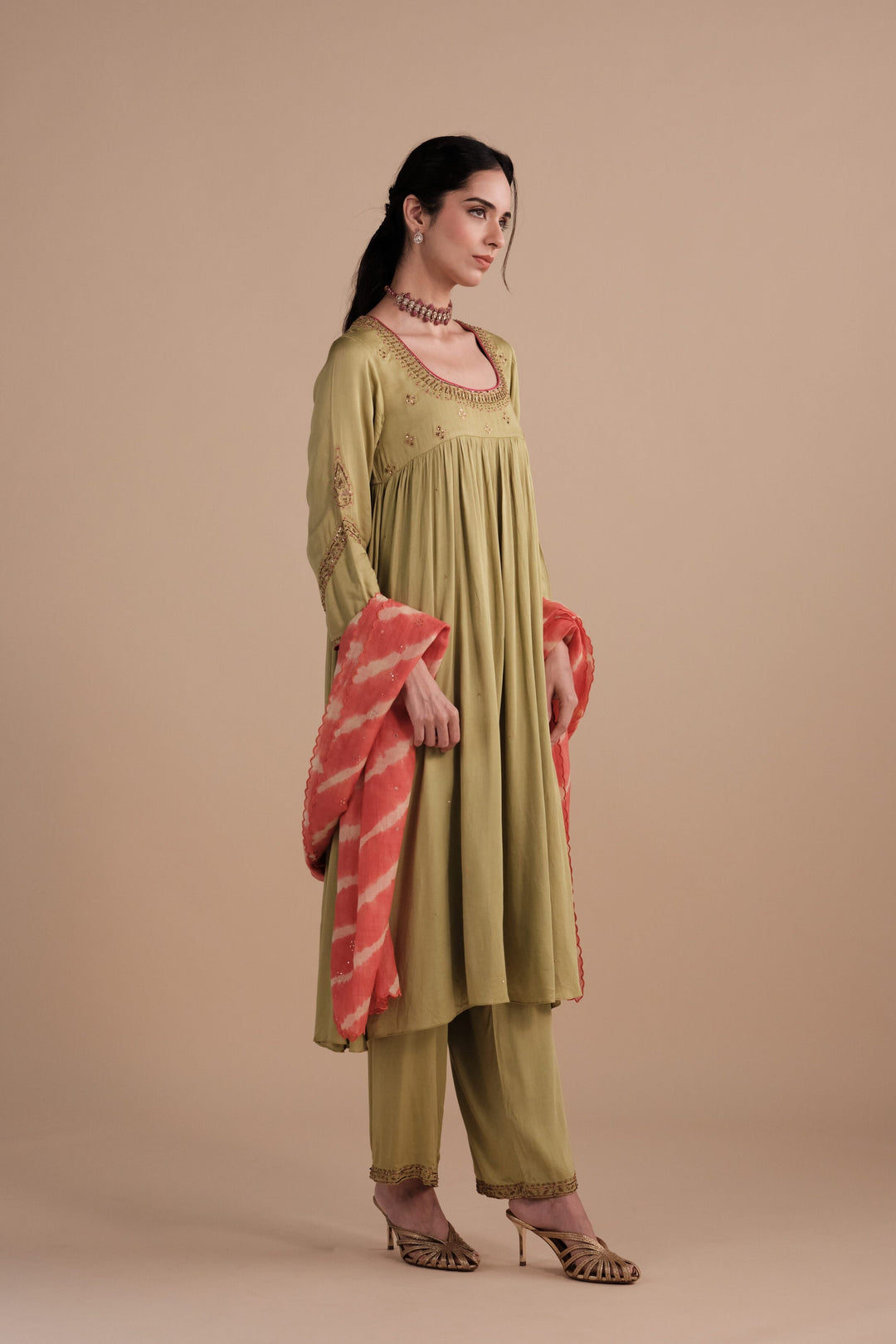 Noor Set in Matcha Green