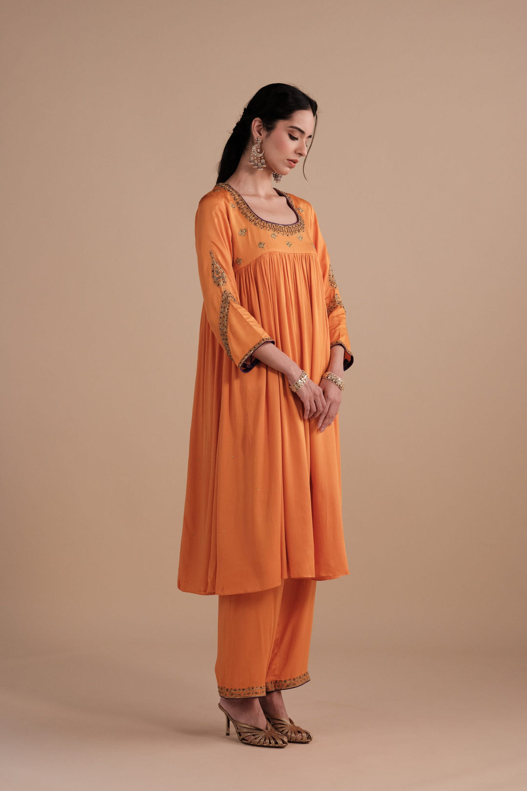 Noor Set in Kesari