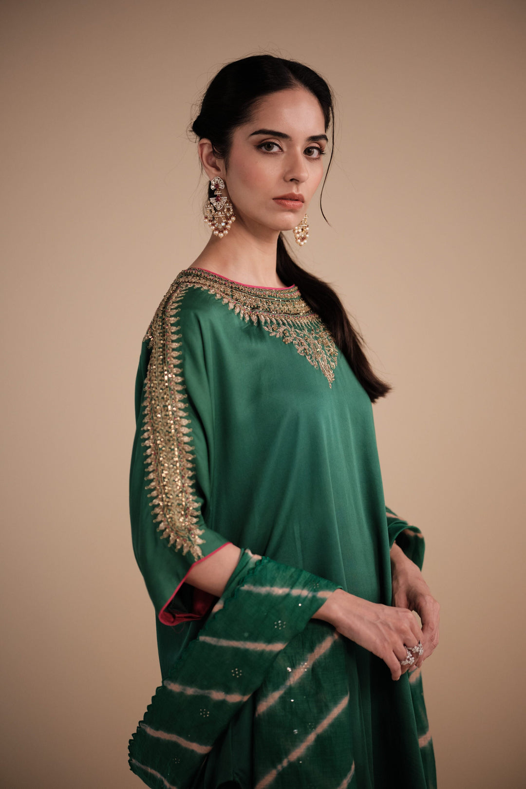 Itrah Set in Paan