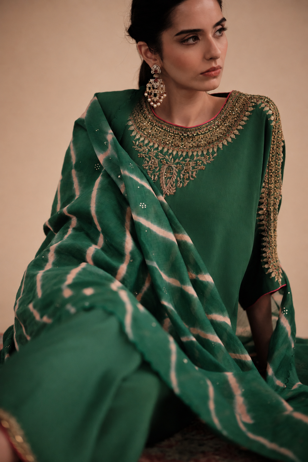 Itrah Set in Paan