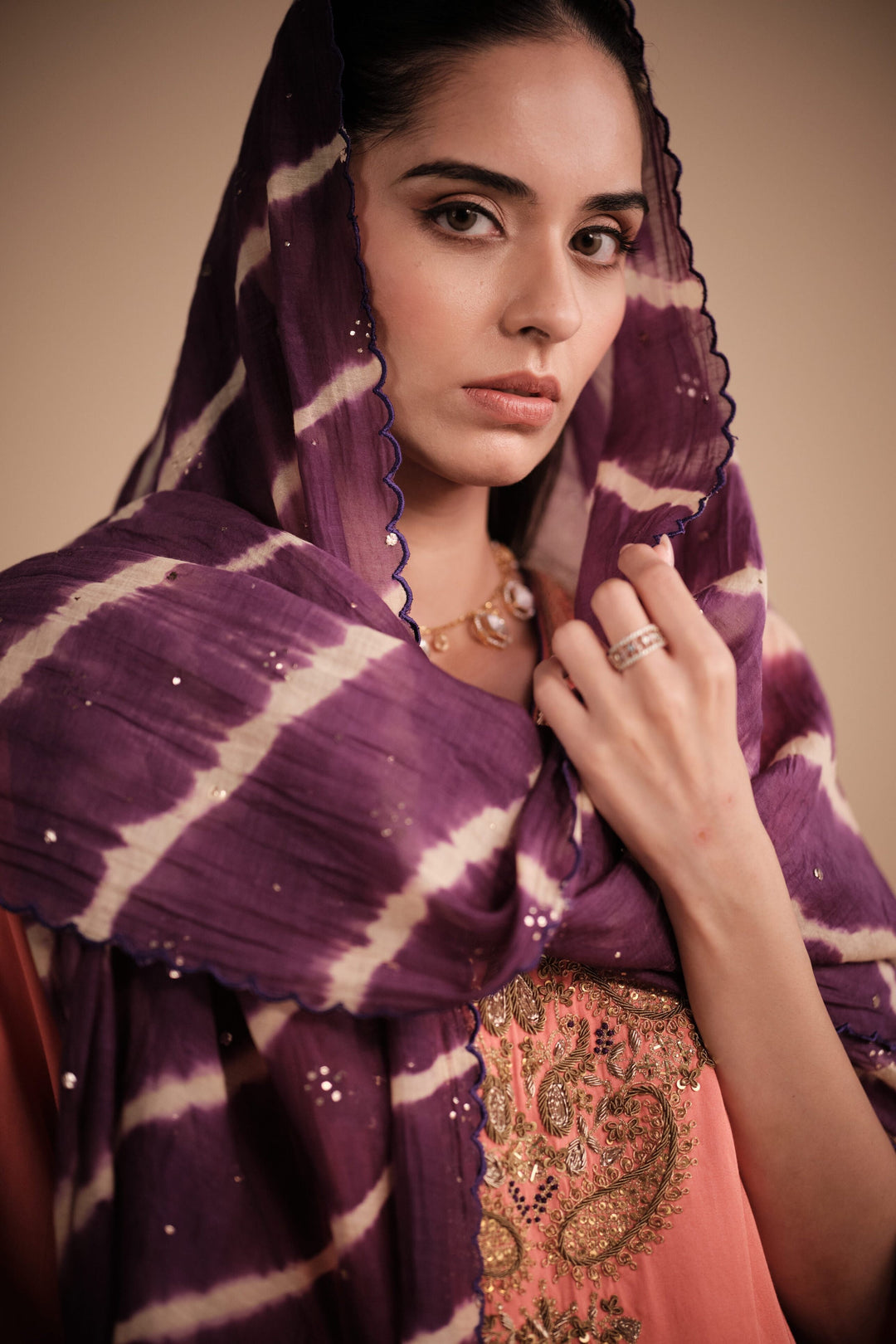 Naaz Set in Khulaani