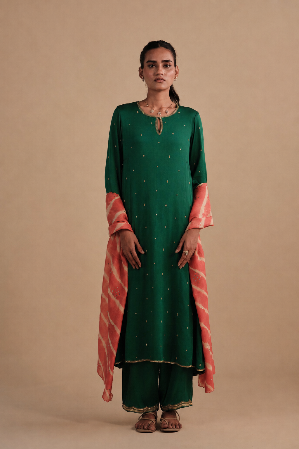 Amara Set in Paan