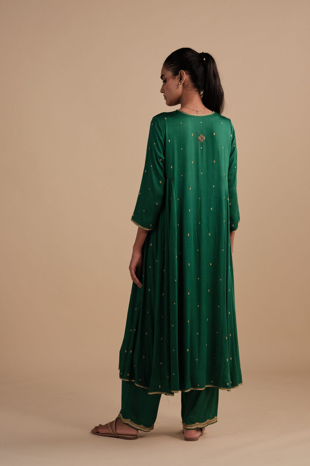 Amara Set in Paan