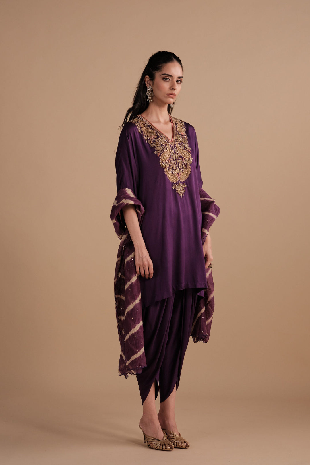 Naaz Set in Jaamuni
