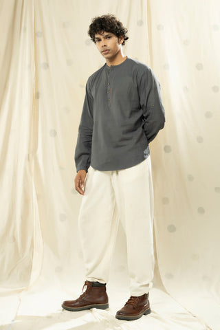 Handwoven Heritage- Ethically-Crafted Men's Round Neck Kurta