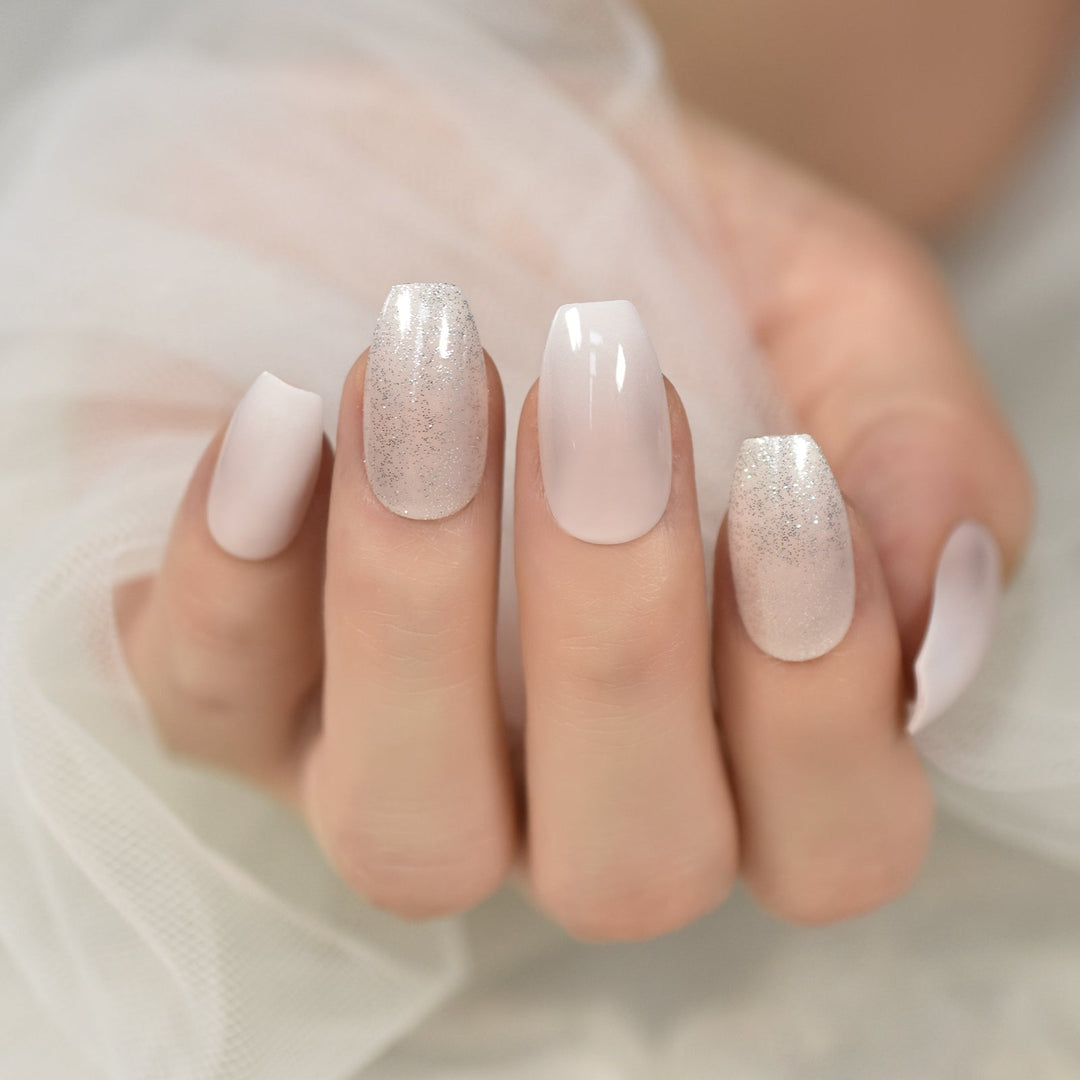 Heavenly | Medium Coffin, Press On Nails
