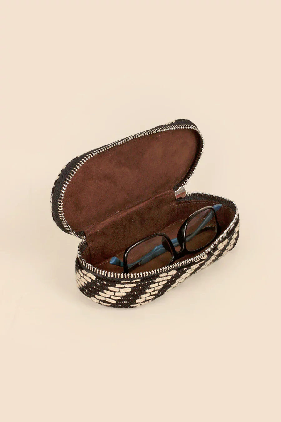 The House Of ganges Eyewear Handloom Case