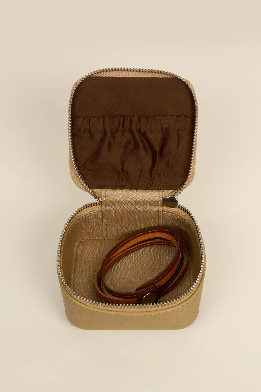 The House of Ganges - Vegan Leather Jewellery Case Sqaure