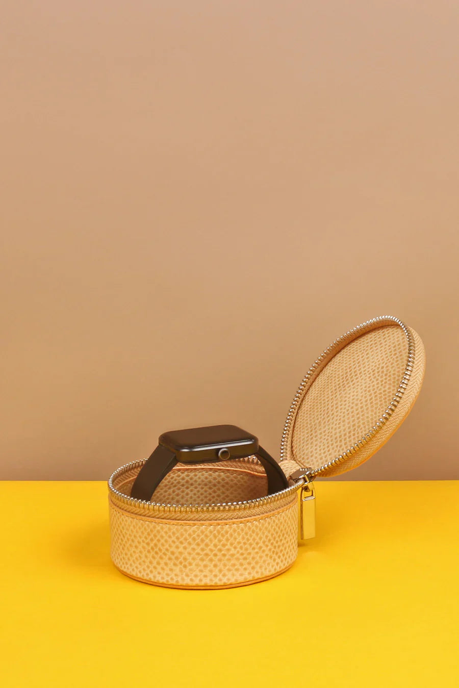 Rogate Medium Vegan Leather Watch Case