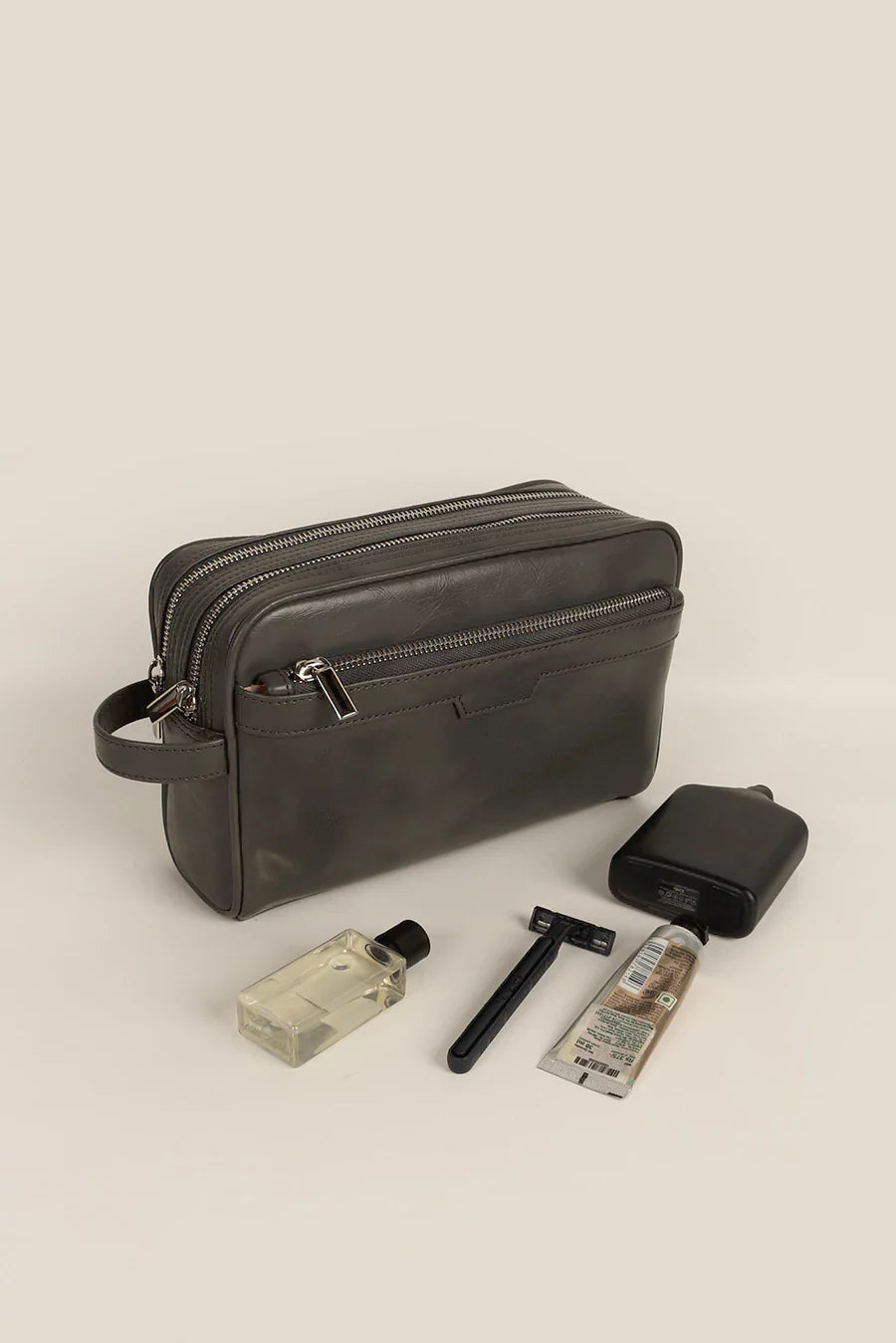 The House of Ganges - The Vegan Leather Travel Toiletry Pouch