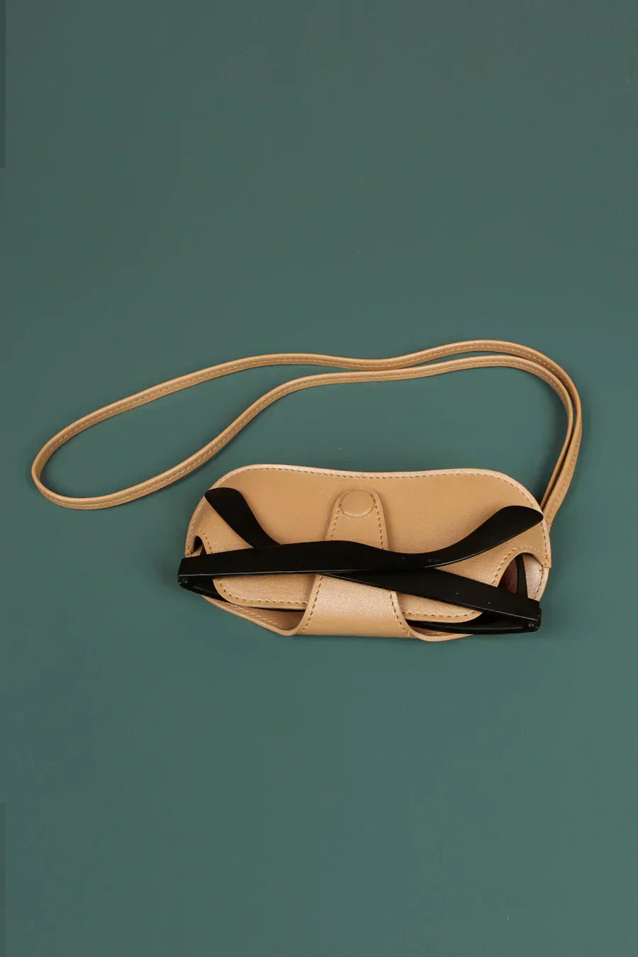 Jace Vegan Leather Sling Glass Cover