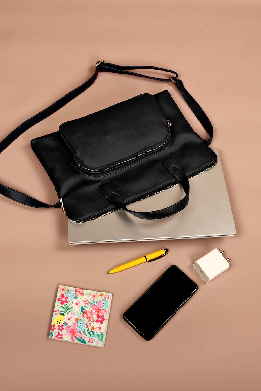 The House of Ganges - The Slim 13 Inch Laptop Bag