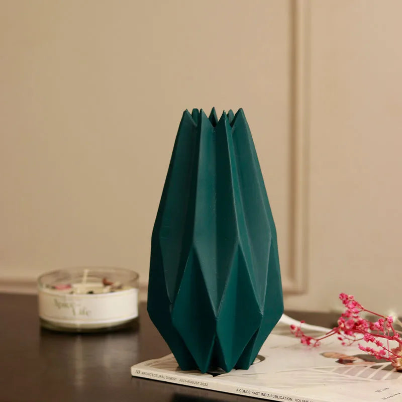 Geometrical zen vase with soft touch bunch - https://artecasa.in/