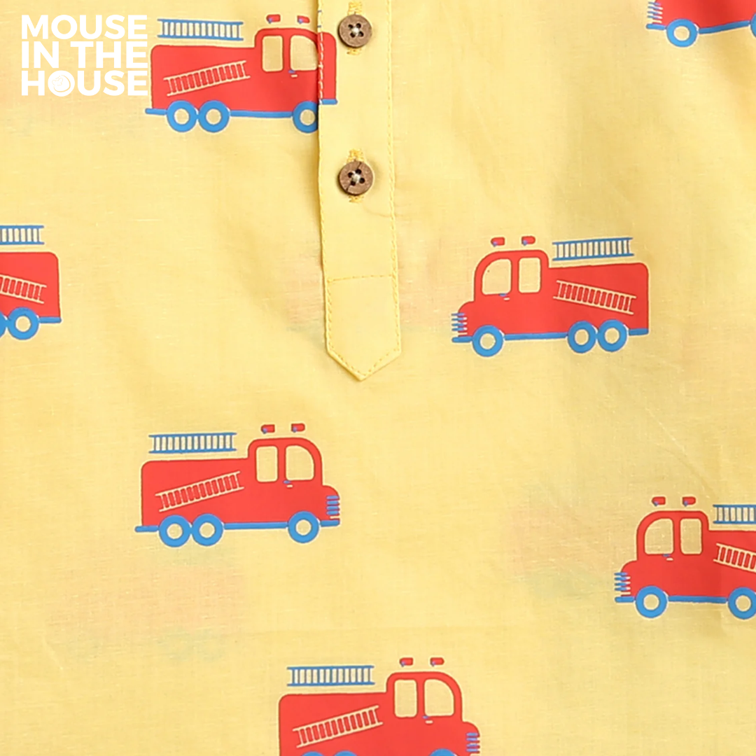 Mouse In The House The Fighter Fire truck- Unisex Nightdress