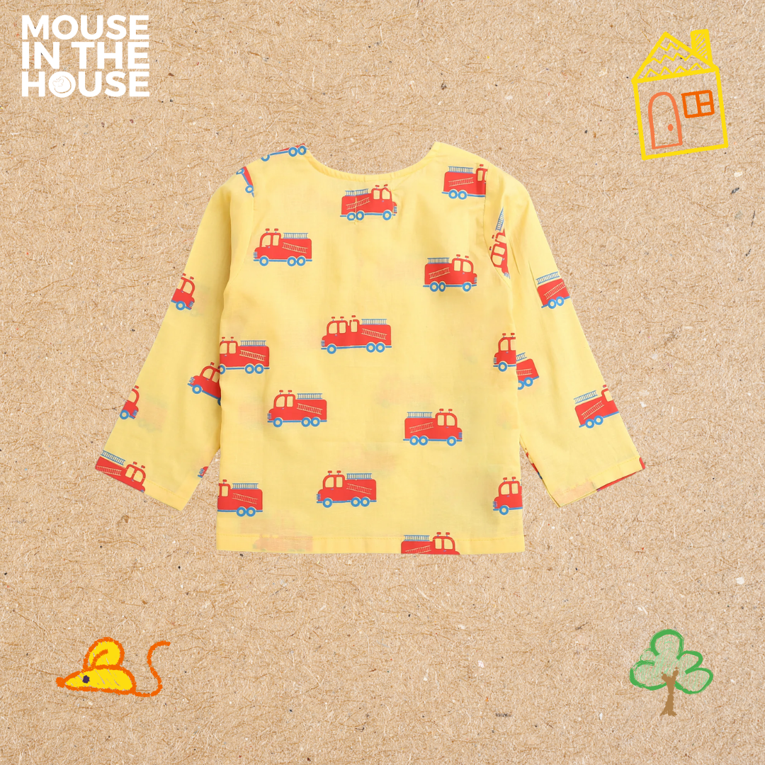 Mouse In The House The Fighter Fire truck- Unisex Nightdress