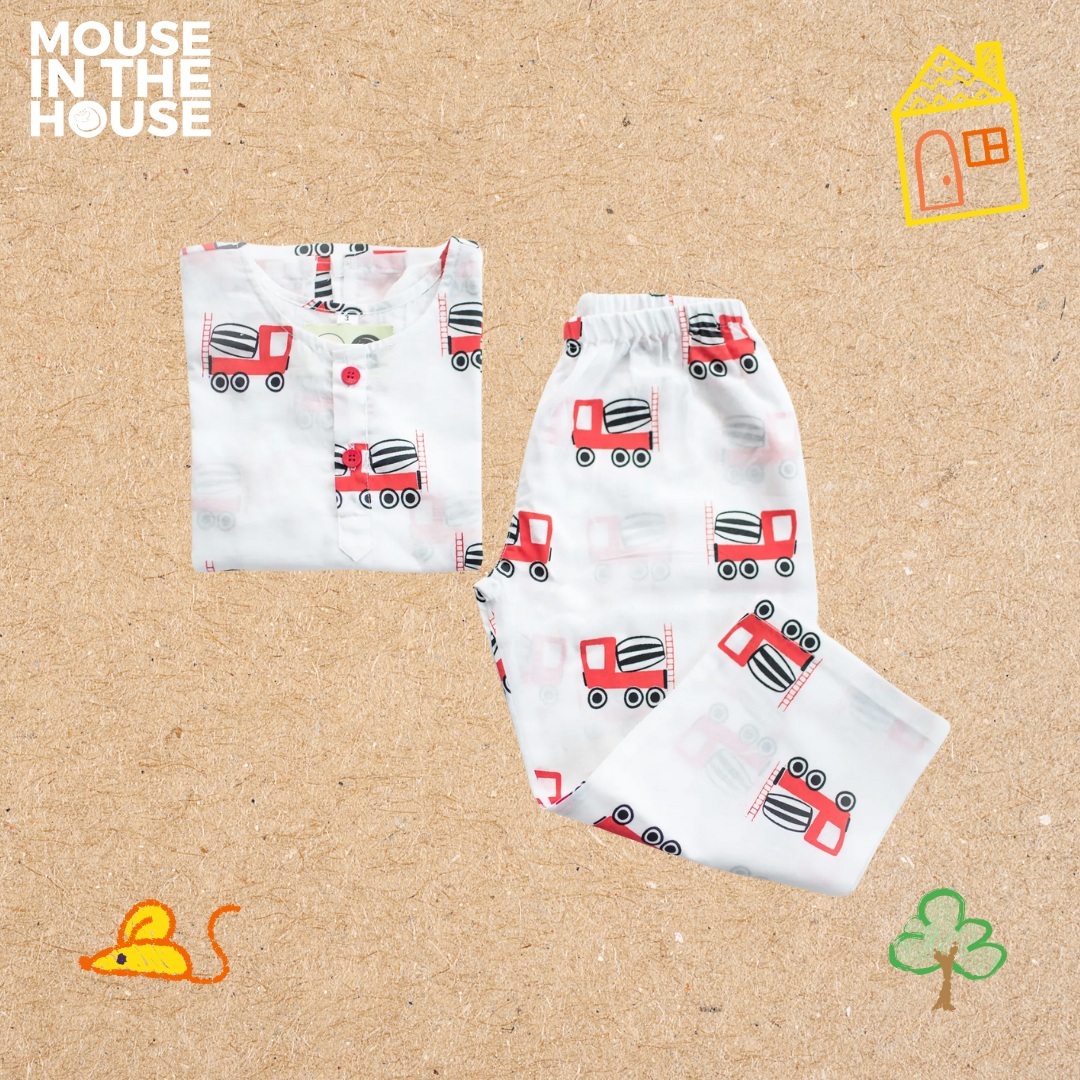 Mouse In The House Whirly Cement Mixer- Unisex Nightdress