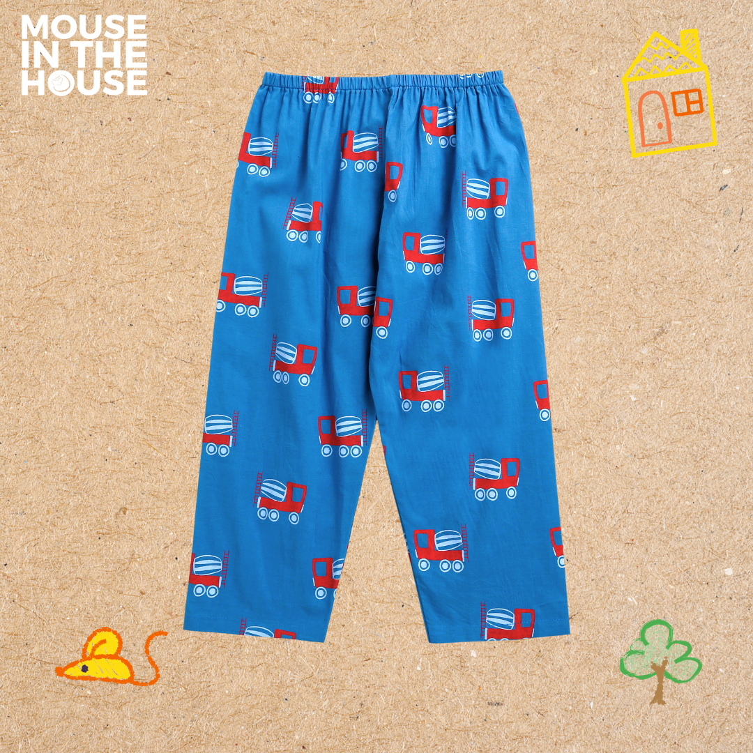 Mouse In The House Whirly Cement Mixer (Blue)- Unisex Nightdress