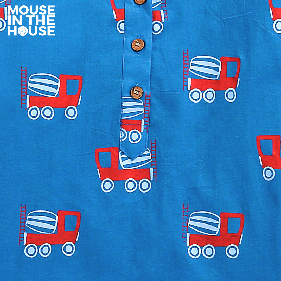 Mouse In The House Whirly Cement Mixer (Blue)- Unisex Nightdress
