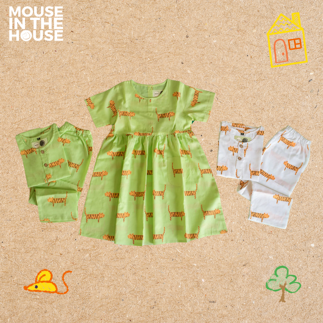 Mouse In The House Augustus Tiger (Green)- Unisex Nightdress