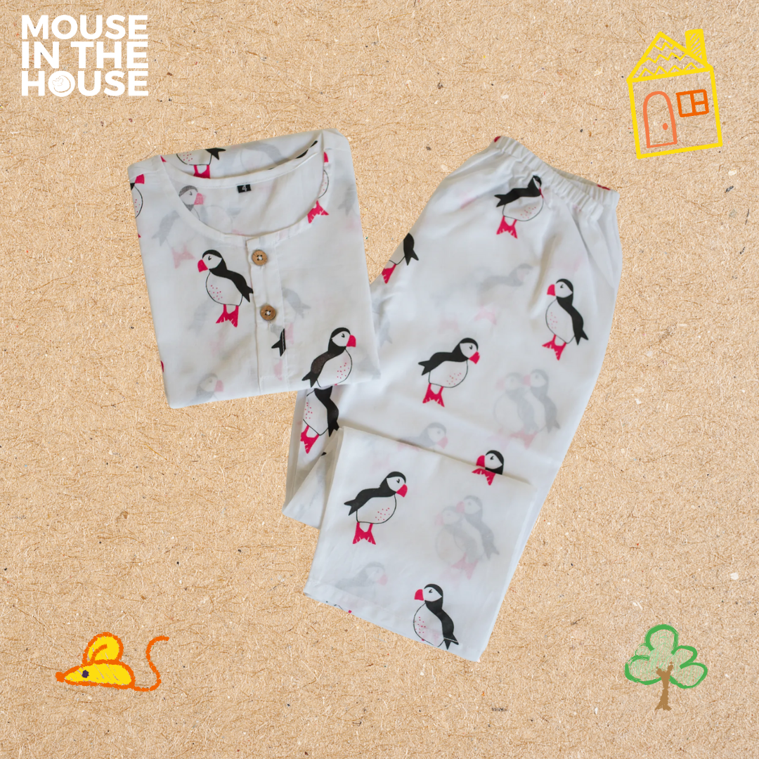 Mouse In The House Mr.Puffin- Unisex Nightdress