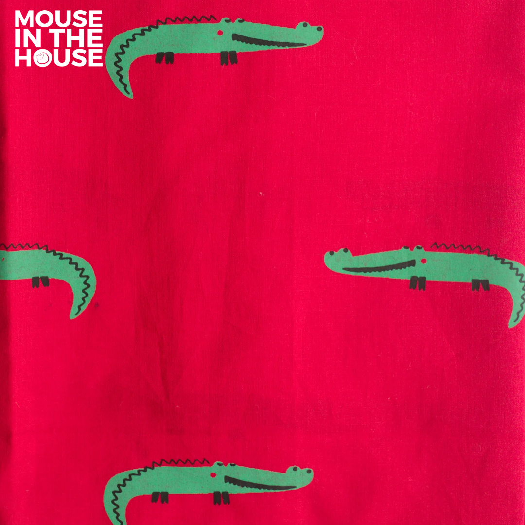 Mouse In The House Crocodile - Unisex Red Nightdress