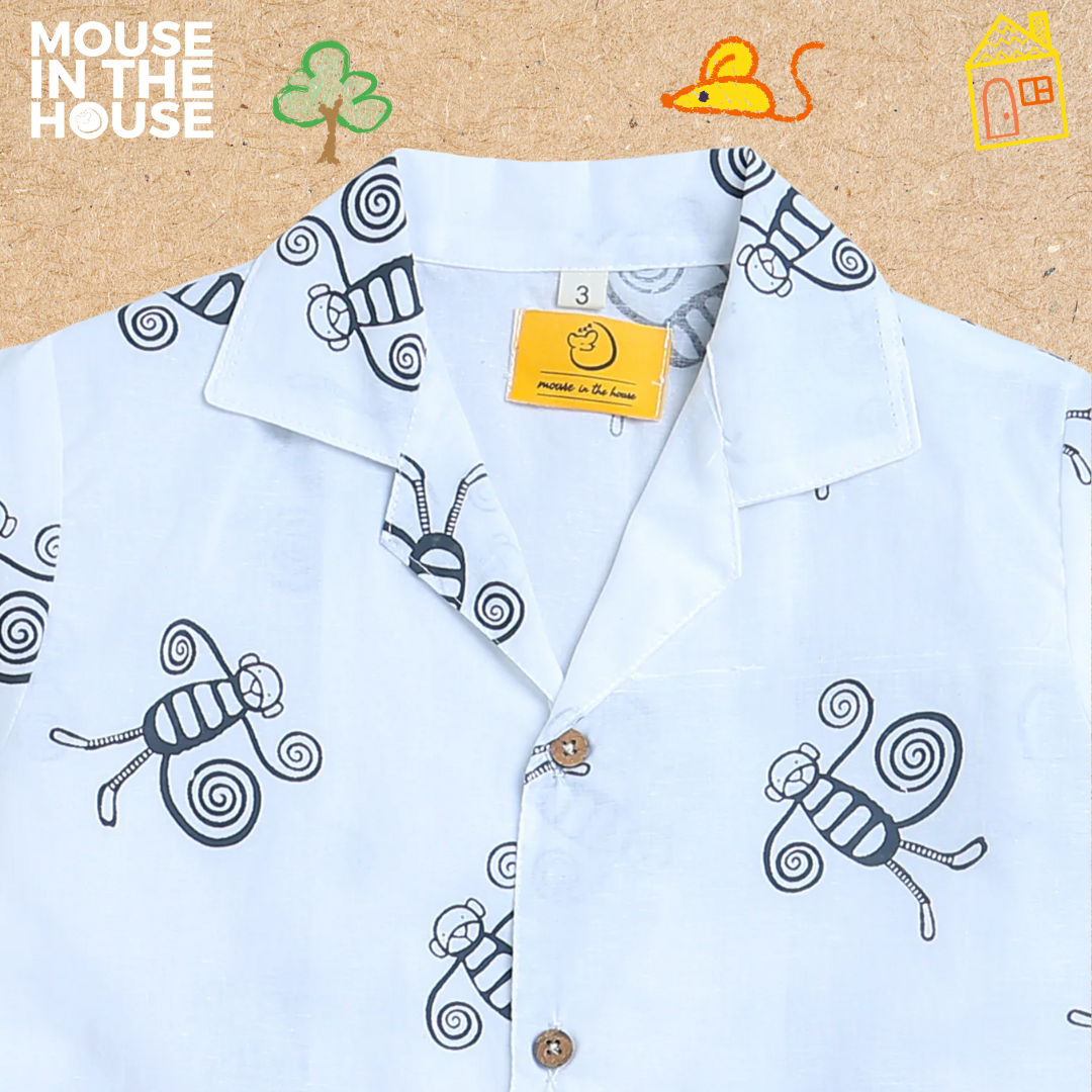 Mouse In The House A Swinging Monkey- Unisex Nightdress