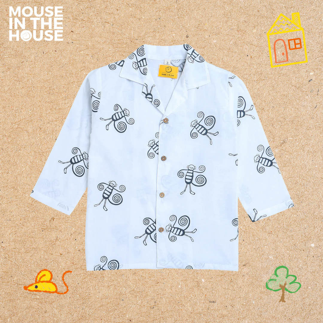 Mouse In The House A Swinging Monkey- Unisex Nightdress