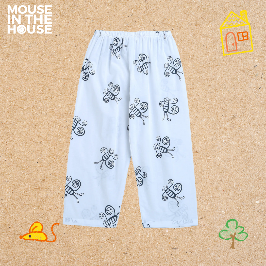 Mouse In The House A Swinging Monkey- Unisex Nightdress