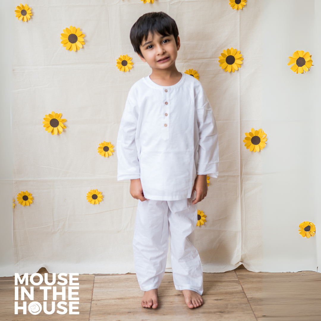 Mouse In The House Snow White Kurta & Pyjama – Timeless Elegance for Little Ones (Unisex)