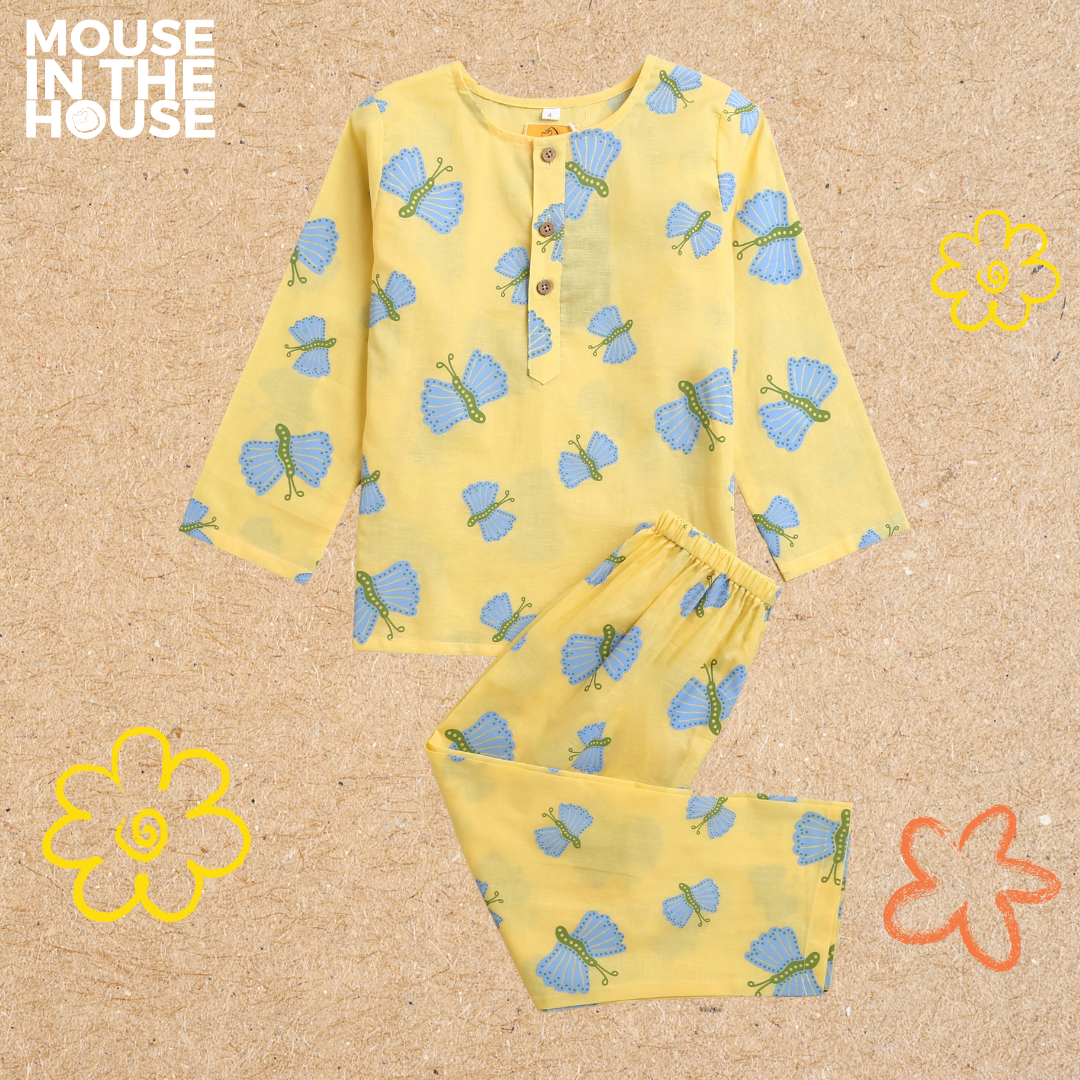 Mouse In The House A Bright Butterfly- Unisex Nightwear
