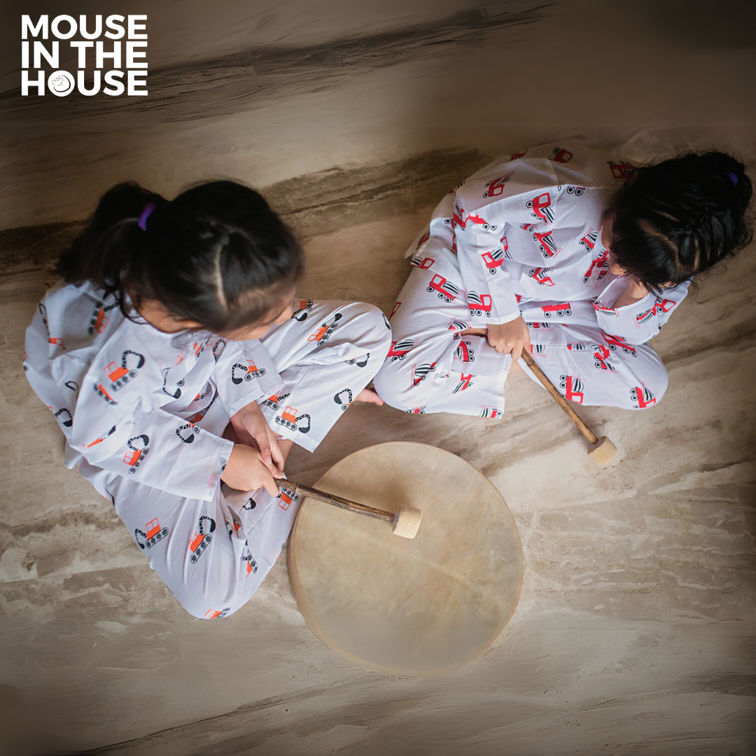 Mouse In The House Mighty Bulldozer- Unisex Nightdress