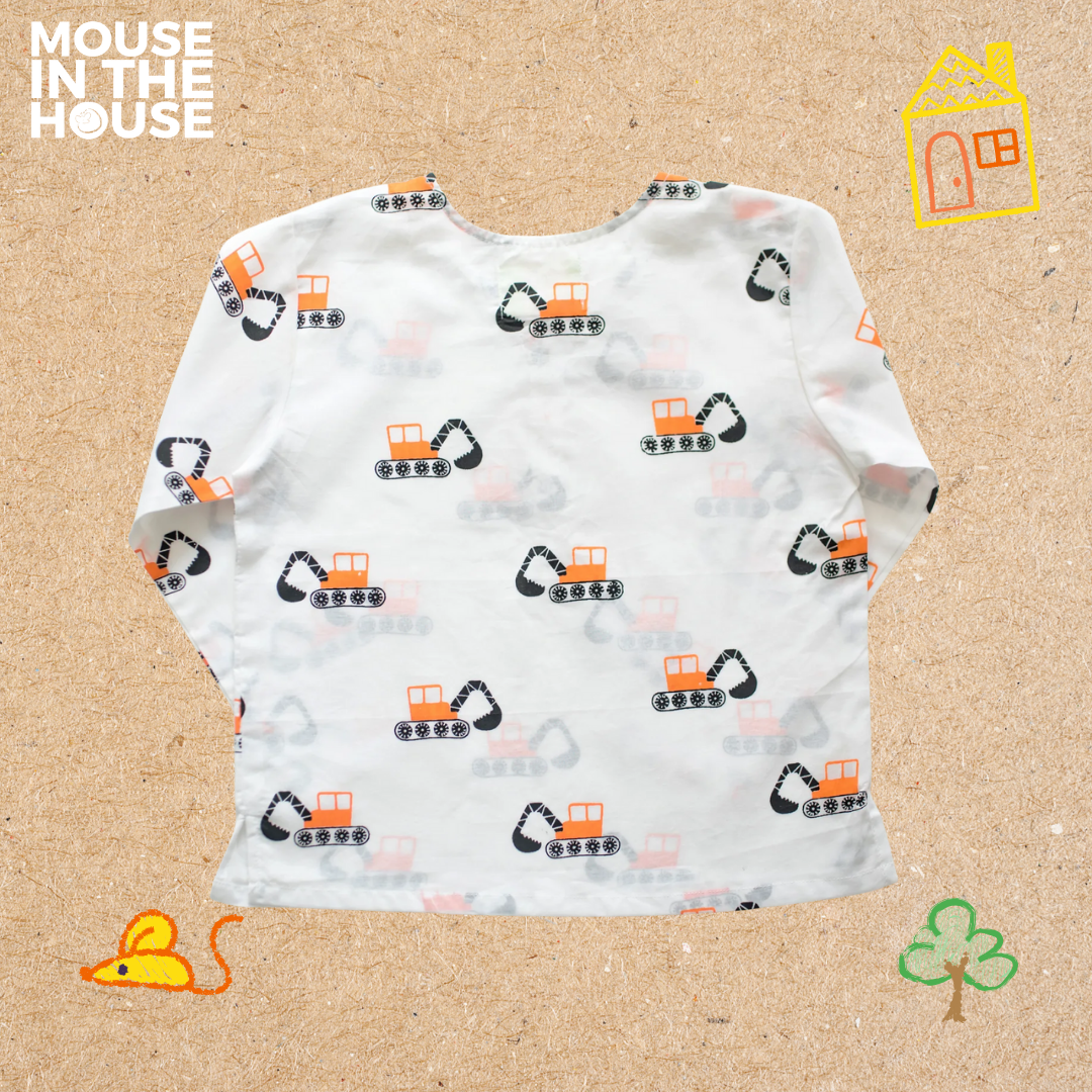 Mouse In The House Mighty Bulldozer- Unisex Nightdress