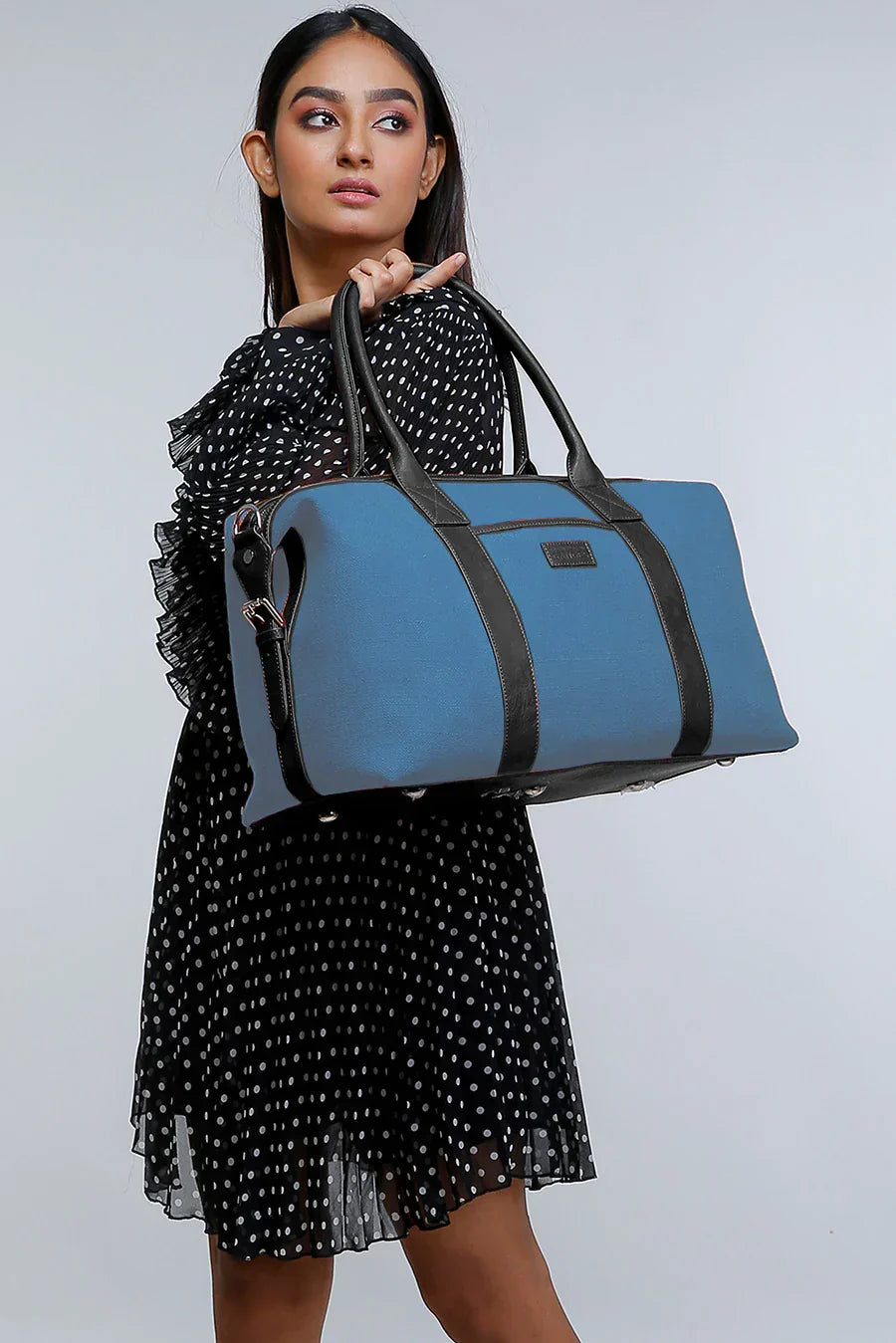The House of Ganges - Joey Large Vegan Leather Duffle Bag For Women