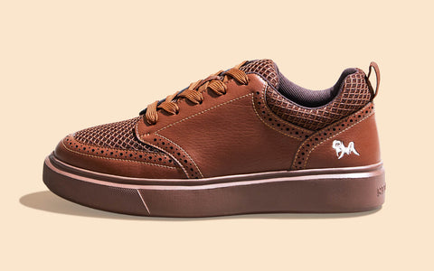 Pure Motion Sneakers : Tan