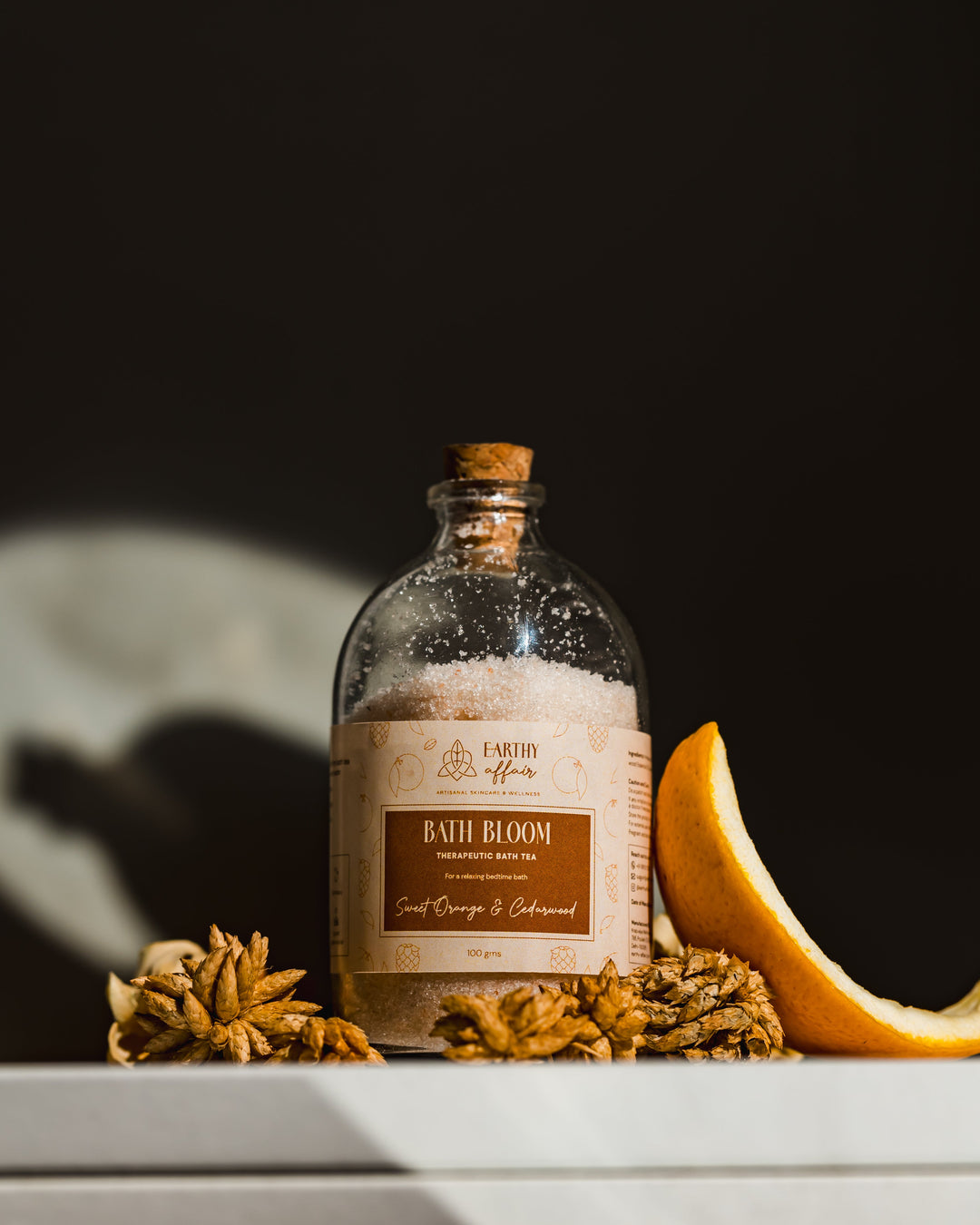 Earthy Affair Sweet Orange & Cedar Wood Bath Bloom